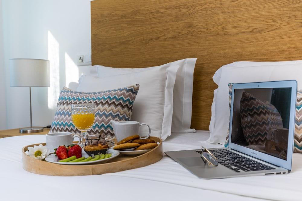 เฮลโล วิลลาส Aparthotel การ์วอยโร ภายนอก รูปภาพ