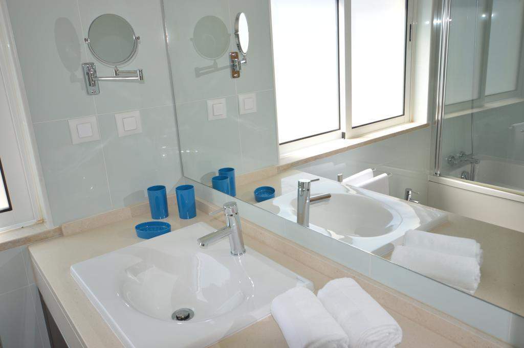เฮลโล วิลลาส Aparthotel การ์วอยโร ภายนอก รูปภาพ